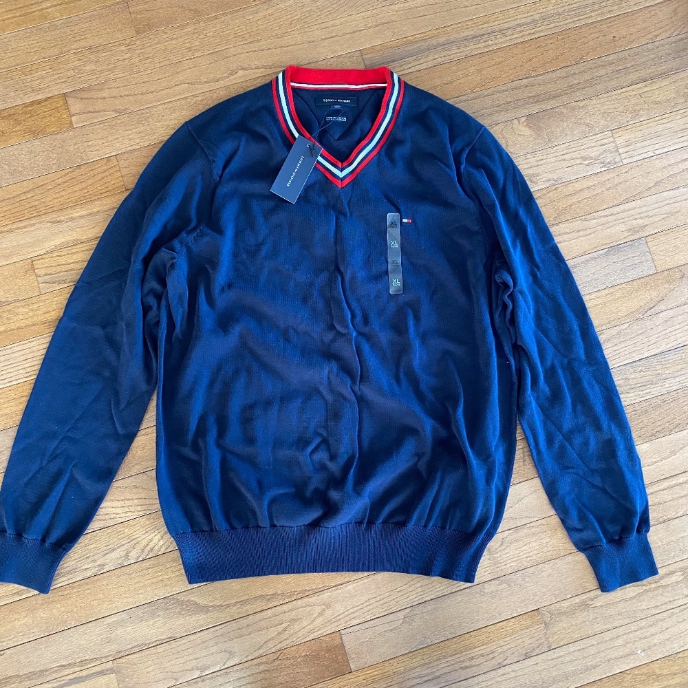 NWT Tommy Hilfiger Sweater XL